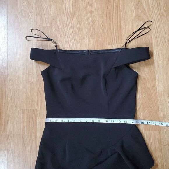 ✨ CARMEN MARC VALVO ✨ Ruffle Off the Shoulder Gown - [Size 8, Black/Blue] - Picture 9 of 13